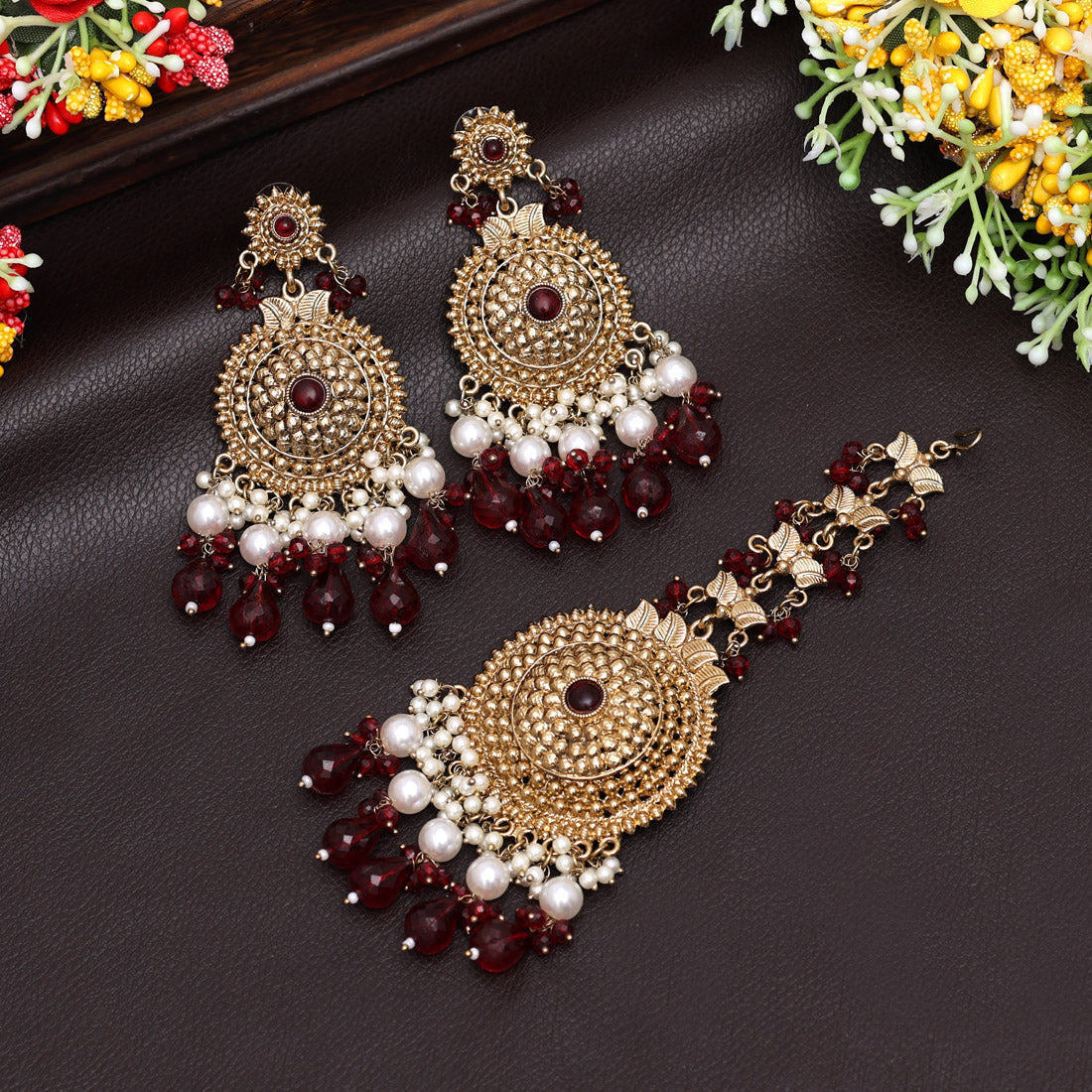 Maroon Color Earrings With Maang Tikka (MTKE469MRN) - preyans.com