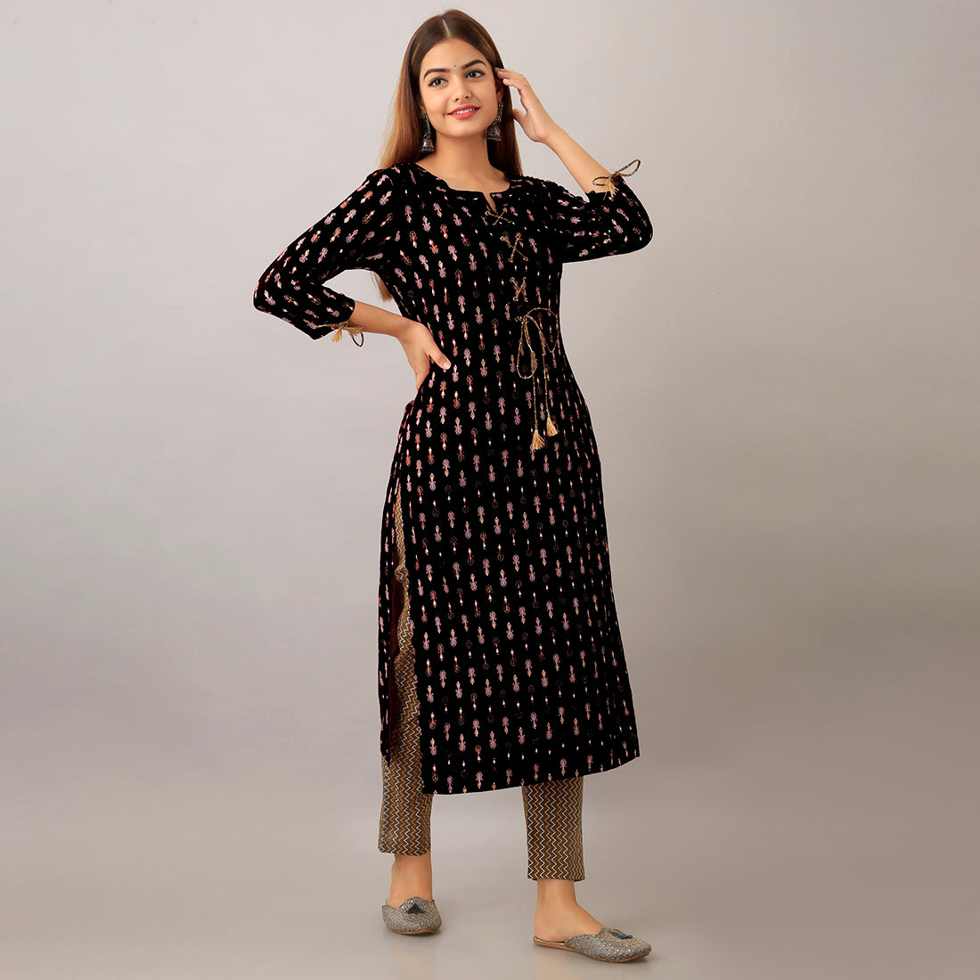 Black Color Straight Kurta (RK228BLK) - Preyans.com