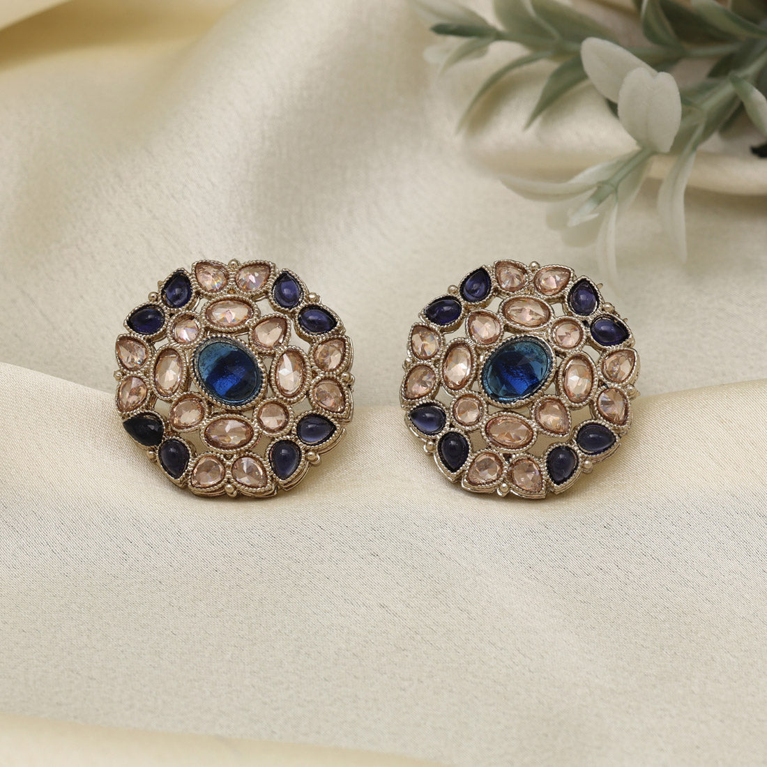 Deep Blue Color Tops Stud Earrings - Preyans.com