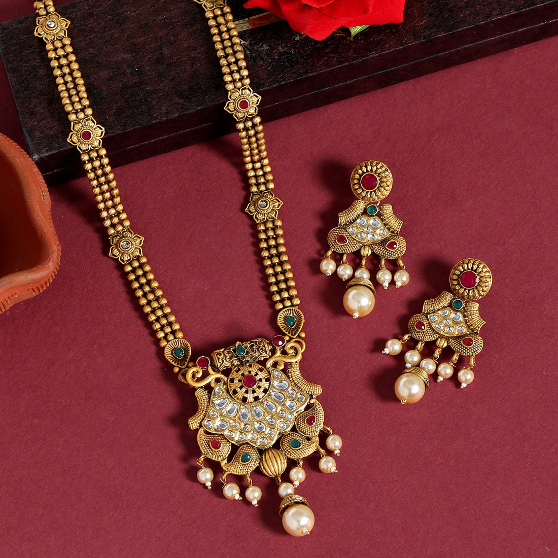 Maroon & Green Color Vilandi Kundan Matte Gold Rajwadi Temple Necklace Set (TPLN322MG) - Preyans.com