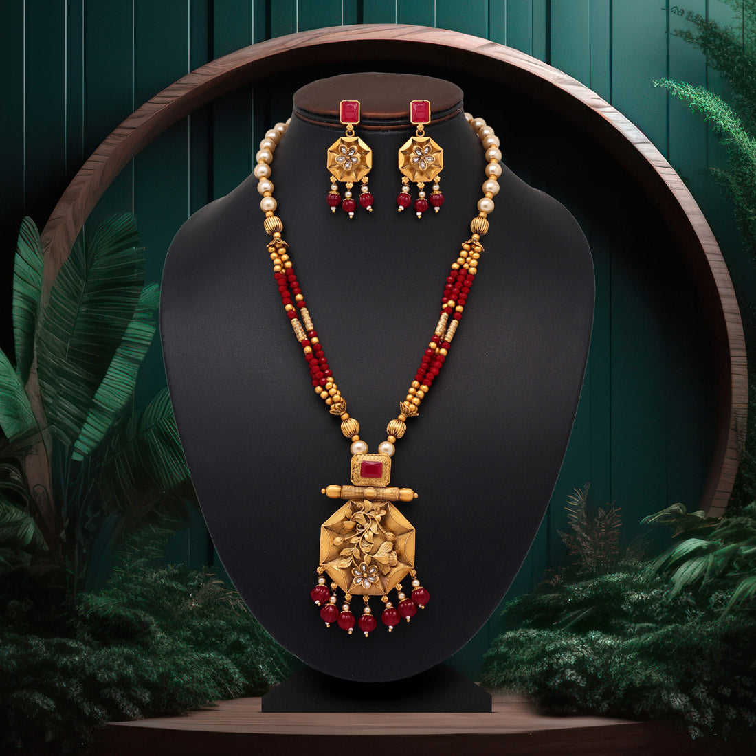 Maroon Color Vilandi Kundan Long Matte Gold Rajwadi Temple Necklace Set (TPLN474MRN) - preyans.com