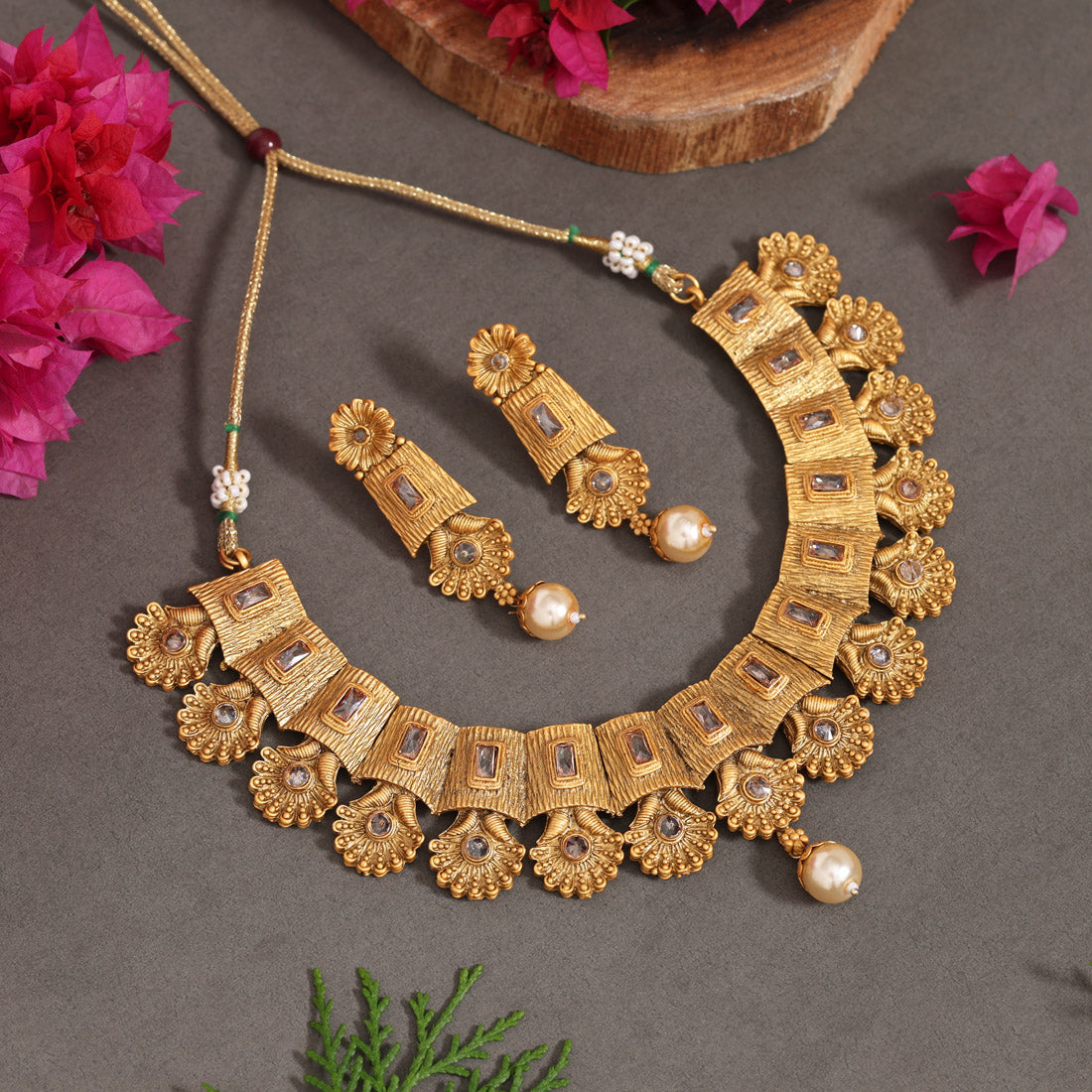 Gold Color Matte Gold Rajwadi Temple Necklace Set (TPLN667GLD) - Preyans.com