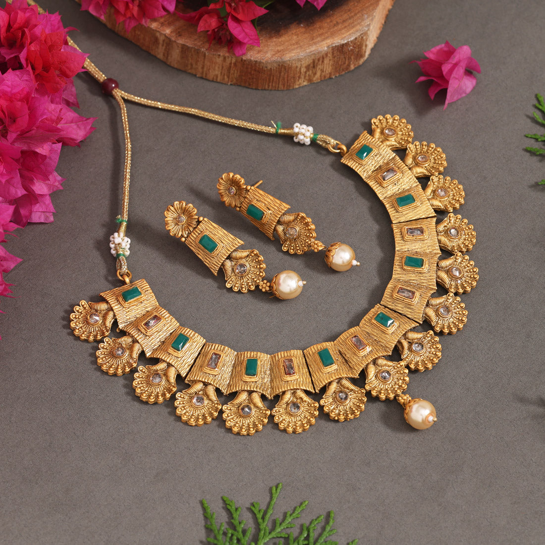 Green Color Matte Gold Rajwadi Temple Necklace Set (TPLN667GRN) - Preyans.com