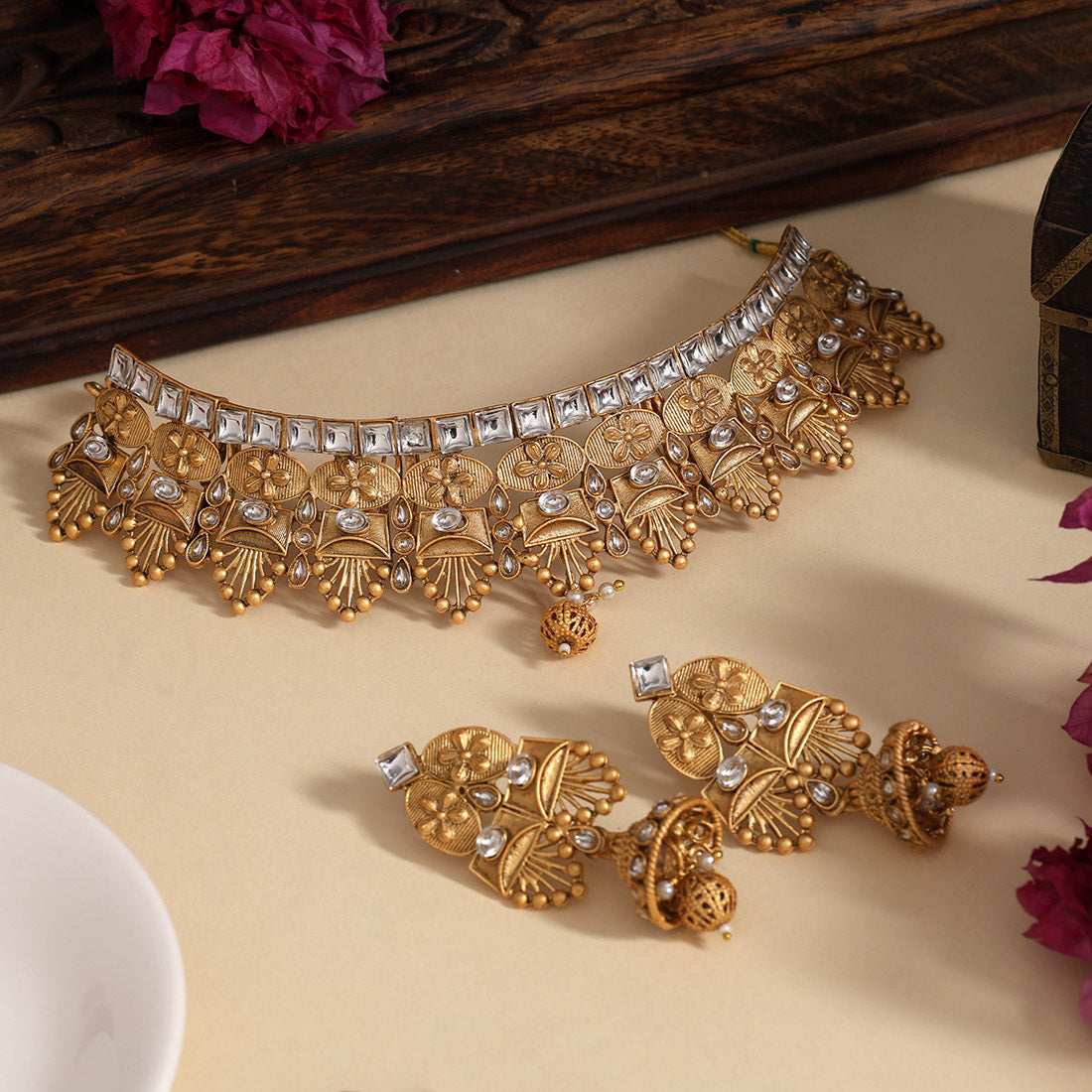 Gold Color Matte Gold Rajwadi Temple Necklace Set (TPLN715GLD) - Preyans.com