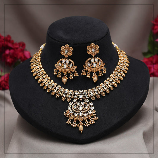 Gold Color Matte Gold Rajwadi Temple Necklace Set (TPLN724GLD) - Preyans.com