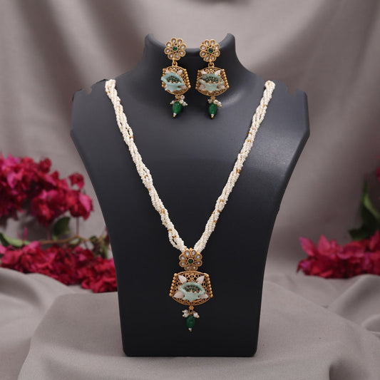 Green Color Meena Work Matte Gold Rajwadi Temple Necklace Set (TPLN731GRN) - Preyans.com